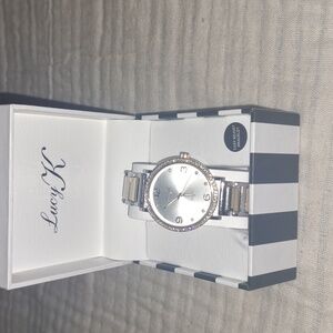 NIB Lucy K Two Tone Crystal Embelished Bezel